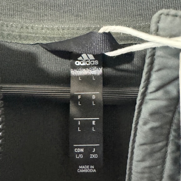 Adidas Men's Green Hooded Jacket - Picture 3 of 4